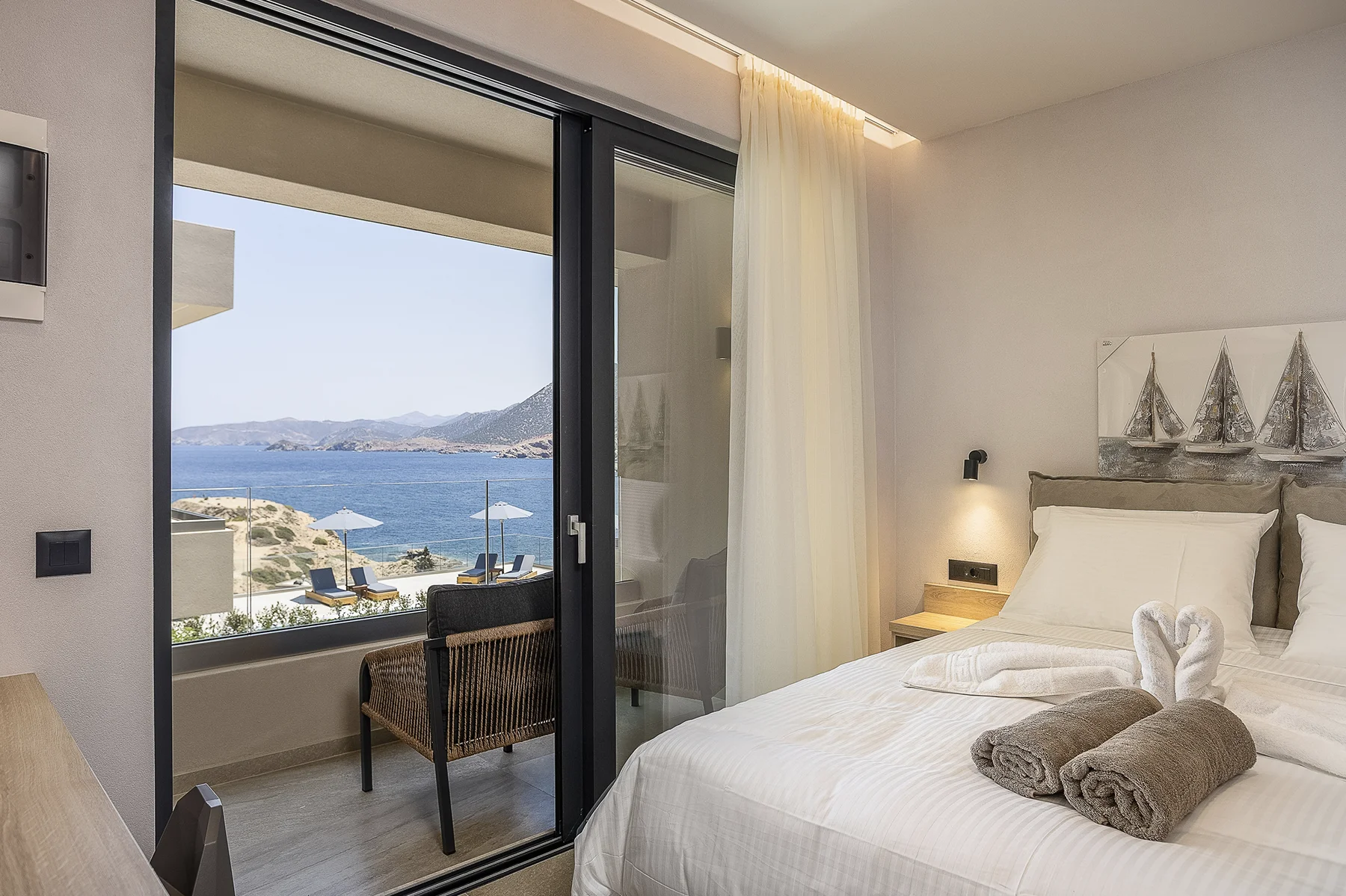 Celeste-Bali-Suites-Slider-c-1800x1199-Resized-Bedroom